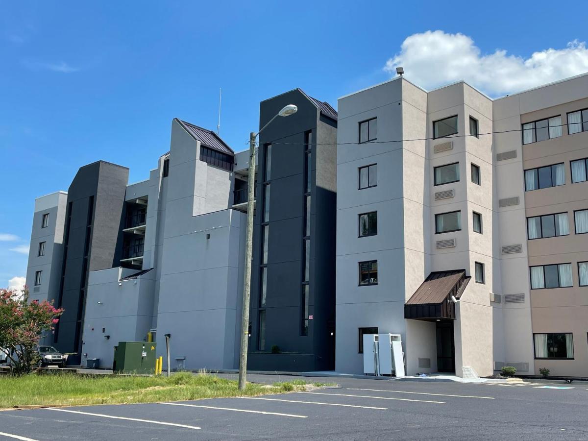 Quality Inn & Suites Spring Lake - Fayetteville Near Fort Bragg Luaran gambar