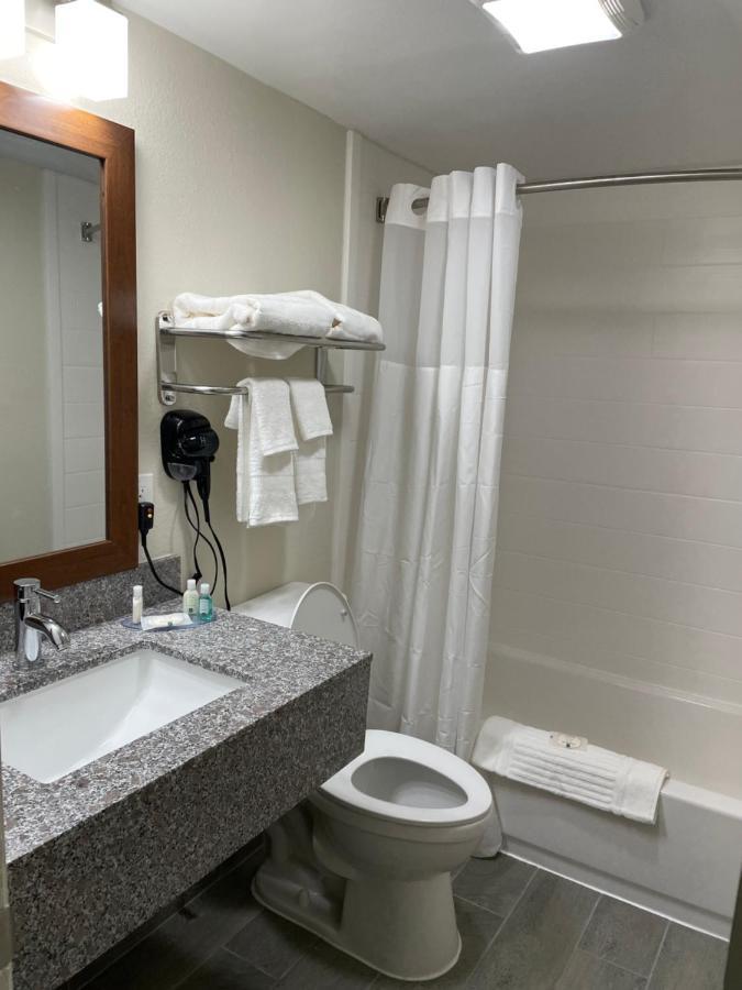 Quality Inn & Suites Spring Lake - Fayetteville Near Fort Bragg Luaran gambar