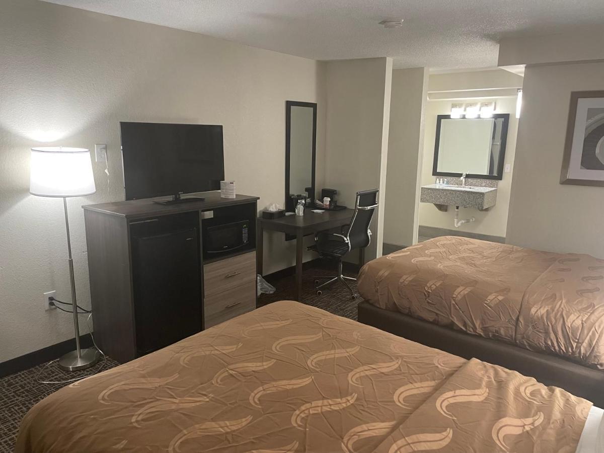 Quality Inn & Suites Spring Lake - Fayetteville Near Fort Bragg Luaran gambar