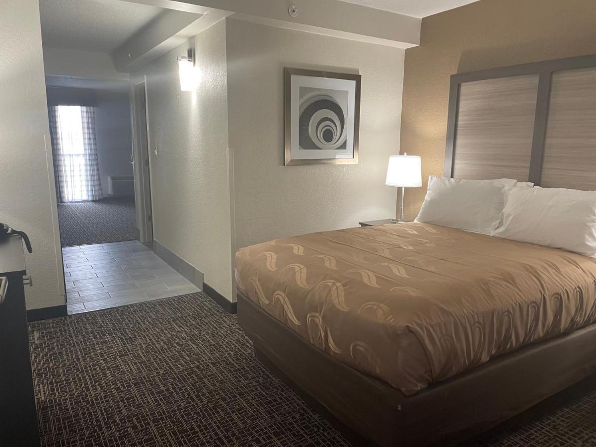 Quality Inn & Suites Spring Lake - Fayetteville Near Fort Bragg Luaran gambar