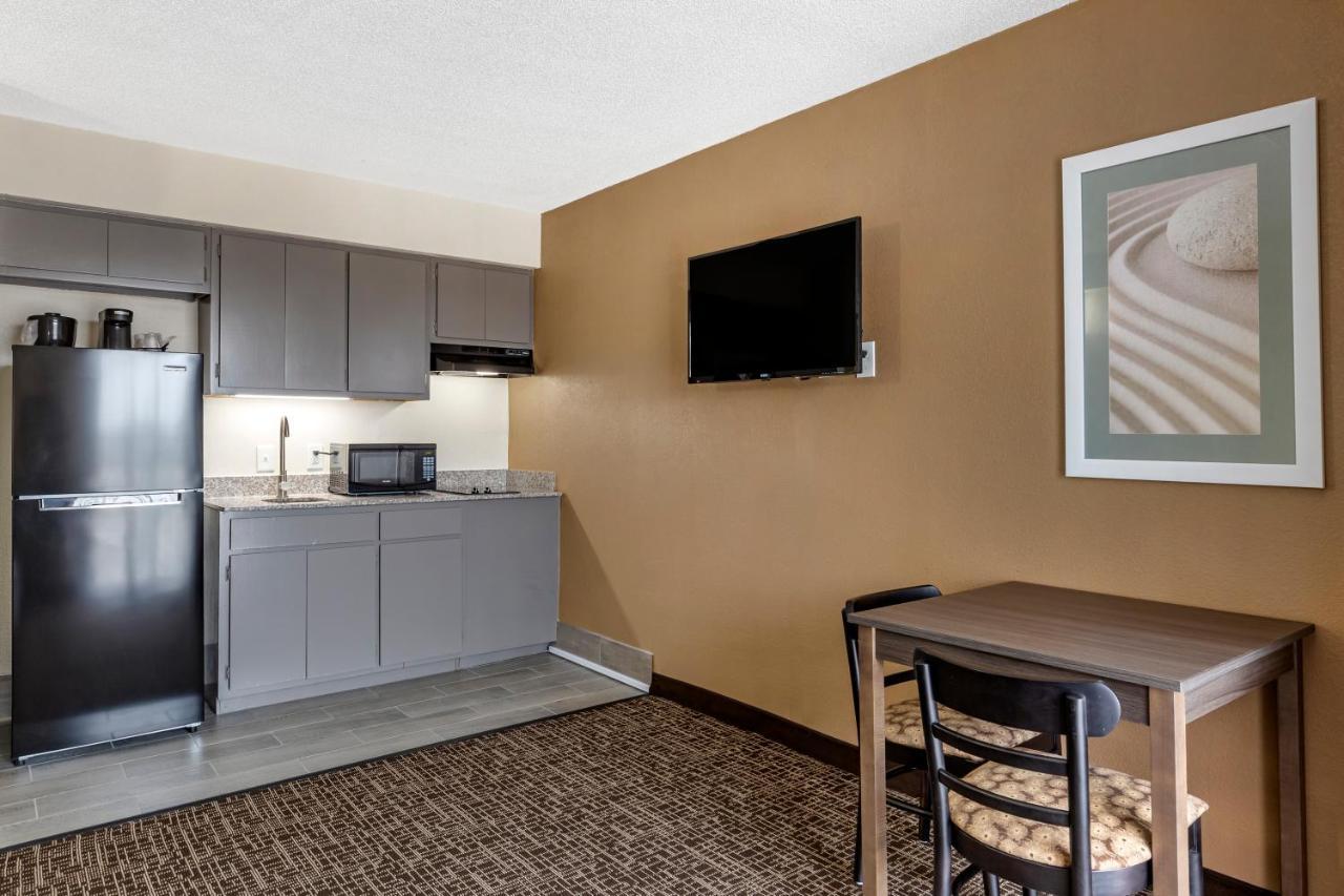 Quality Inn & Suites Spring Lake - Fayetteville Near Fort Bragg Luaran gambar