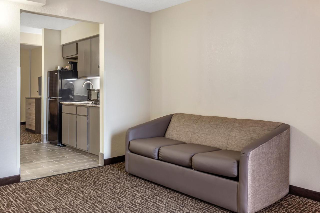Quality Inn & Suites Spring Lake - Fayetteville Near Fort Bragg Luaran gambar